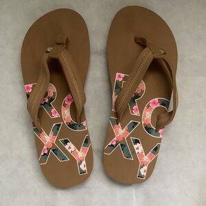 NWOT Roxy Women's Brown Flip Flops